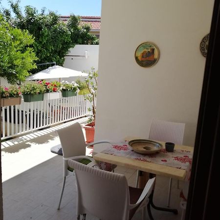 Villa Mondello Beach The House With Green Lawns Exterior foto