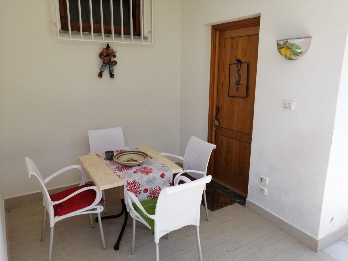 Villa Mondello Beach The House With Green Lawns Exterior foto