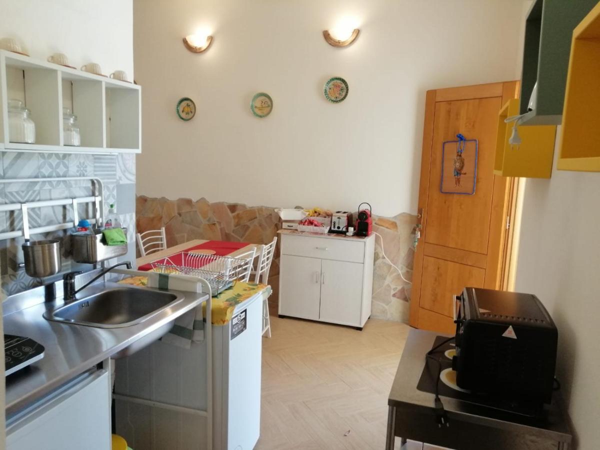 Villa Mondello Beach The House With Green Lawns Exterior foto