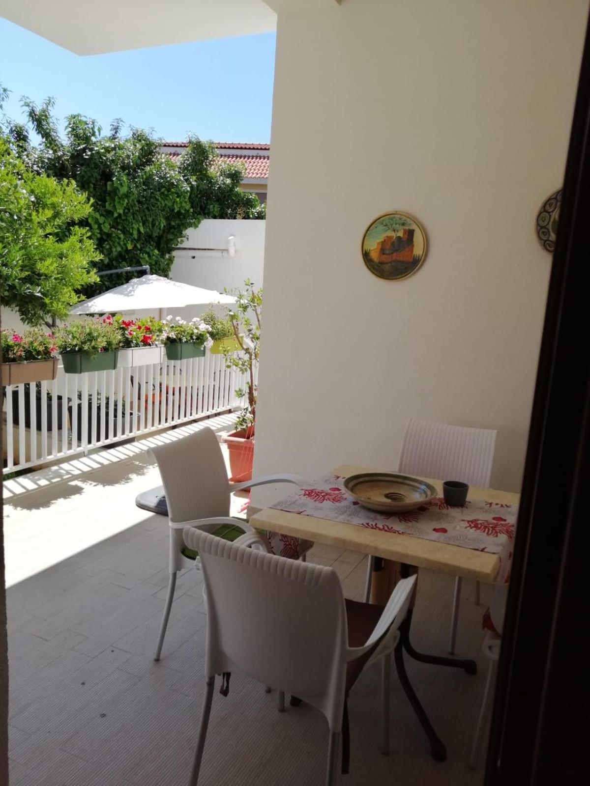 Villa Mondello Beach The House With Green Lawns Exterior foto